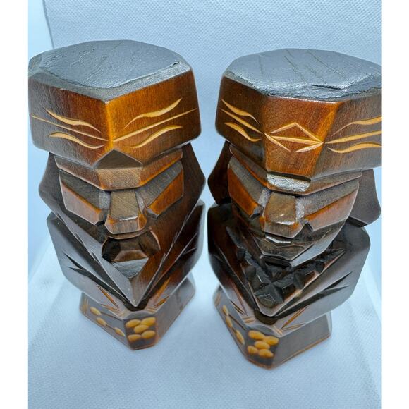 1970s Vintage Japanese Ainu Hand-Carved Wooden Statues (Set of 2) - Picture 5 of 12